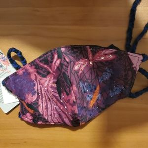 Embroiderd Face Mask